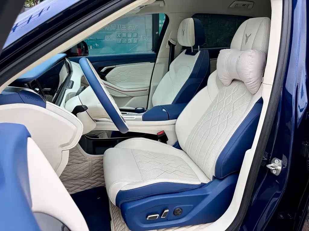 Lantu FREE 2021 four-wheel drive standard extended range exclusive luxury package купить на сайте DeffCars