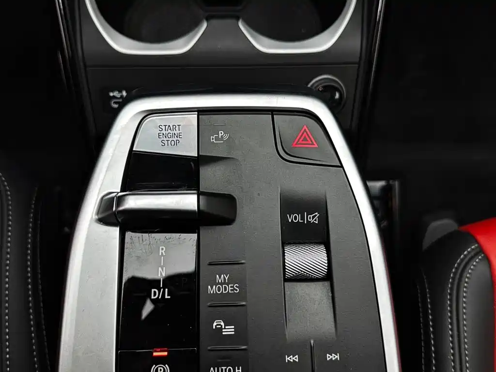 BMW X1 2023 sDrive20Li X Design Package купить на сайте DeffCars