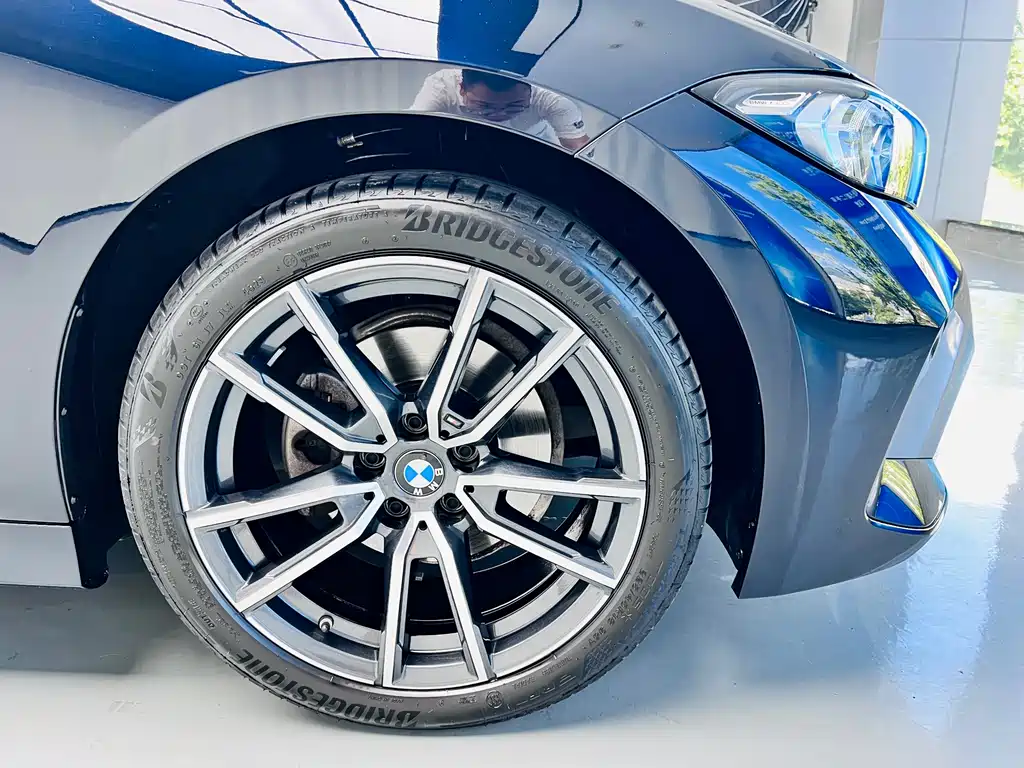 BMW 3 Series 2023 320Li M Sports Package купить на сайте DeffCars