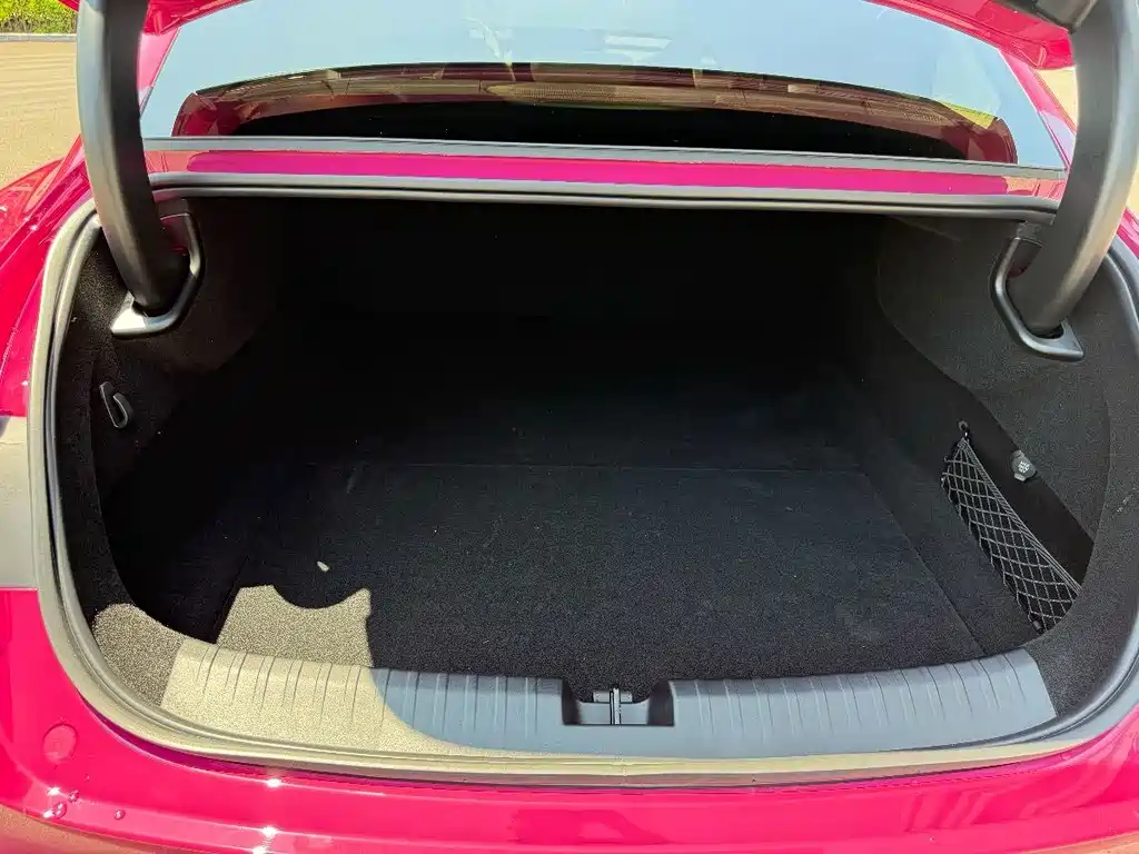Xiaomi SU7 2026 Pro купить на сайте DeffCars