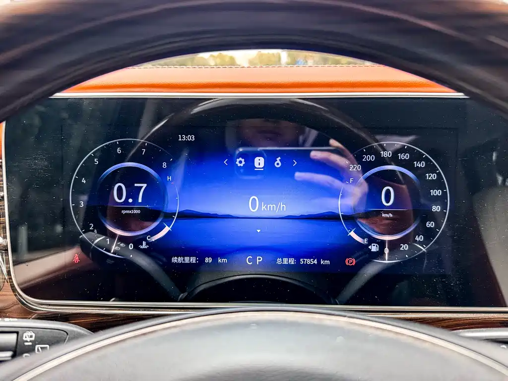 Vito 2023 2.0T Business Edition 7 seats купить на сайте DeffCars