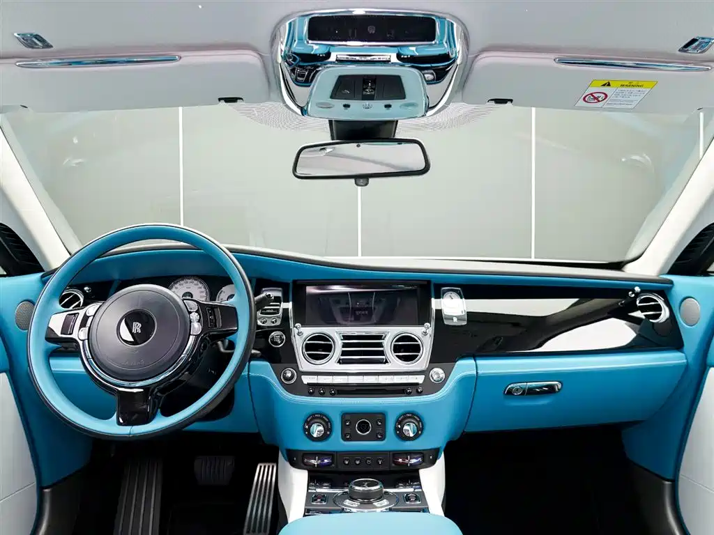 Phantom 2018 6.6T standard model купить на сайте DeffCars