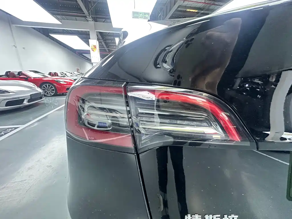 Model Y 2022 facelift rear-wheel drive version купить на сайте DeffCars