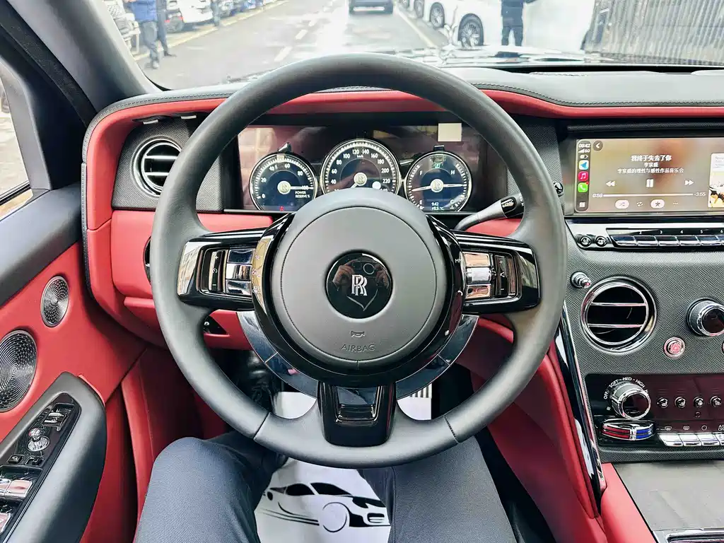 Cullinan 2018 four-seat version купить на сайте DeffCars