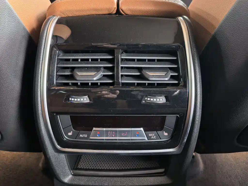 BMW X7 2019 xDrive40i Exclusive M Sports Package купить на сайте DeffCars