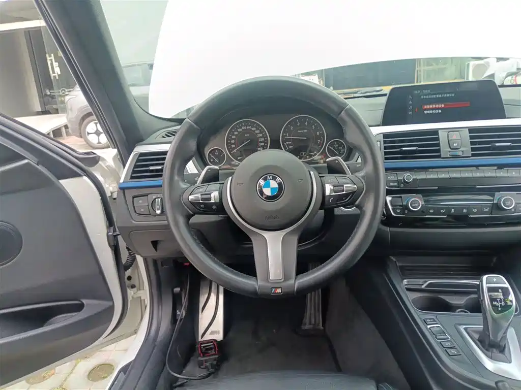 BMW 3 Series 2018 320i M Sports Package купить на сайте DeffCars