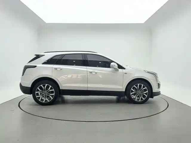 Cadillac XT5 2022 2.0T four-wheel drive luxury model (Hummingbird version) купить на сайте DeffCars