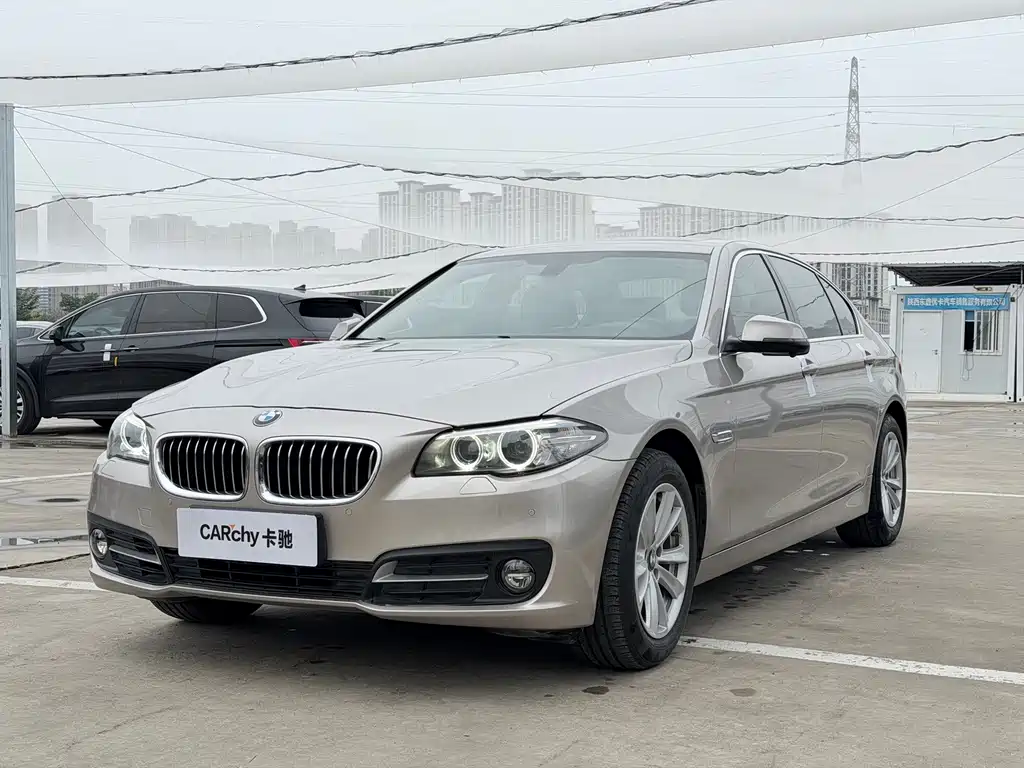 BMW 5 Series 2014 520Li Elegant купить на сайте DeffCars