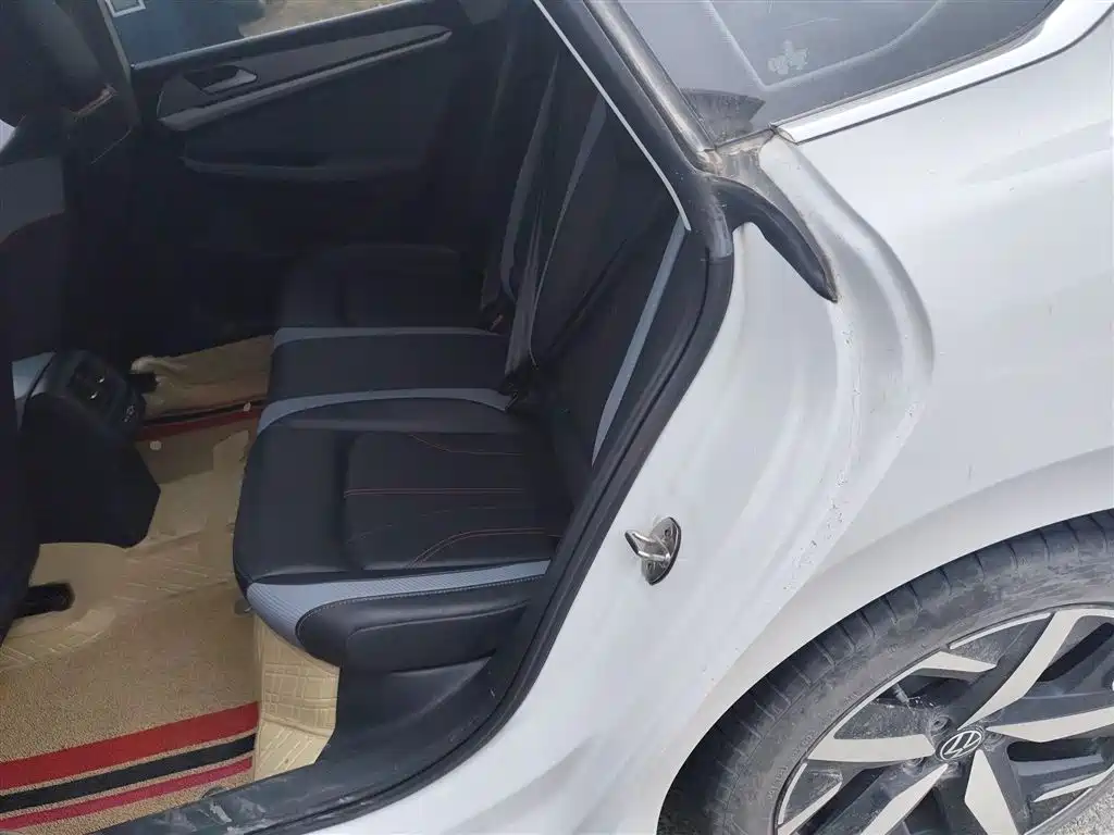 Lingdu 2023 Lingdu L 280TSI DSG Hot Edition купить на сайте DeffCars