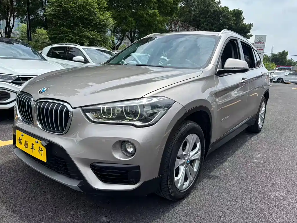 BMW X1 2016 sDrive18Li Exclusive Model купить на сайте DeffCars