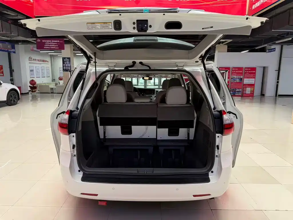 SIENNA 2015 3.5L 2WD LE купить на сайте DeffCars