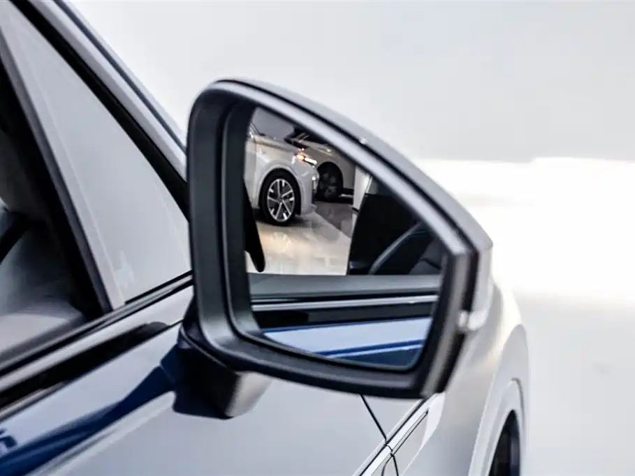 Touareg 2023 3.0TSI Ruixiang Edition Obsidian Sports Package купить на сайте DeffCars