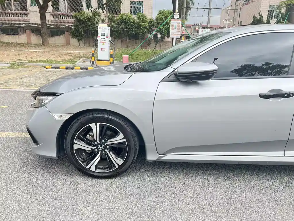 Civic 2019 220TURBO CVT Jinqing Edition National V купить на сайте DeffCars
