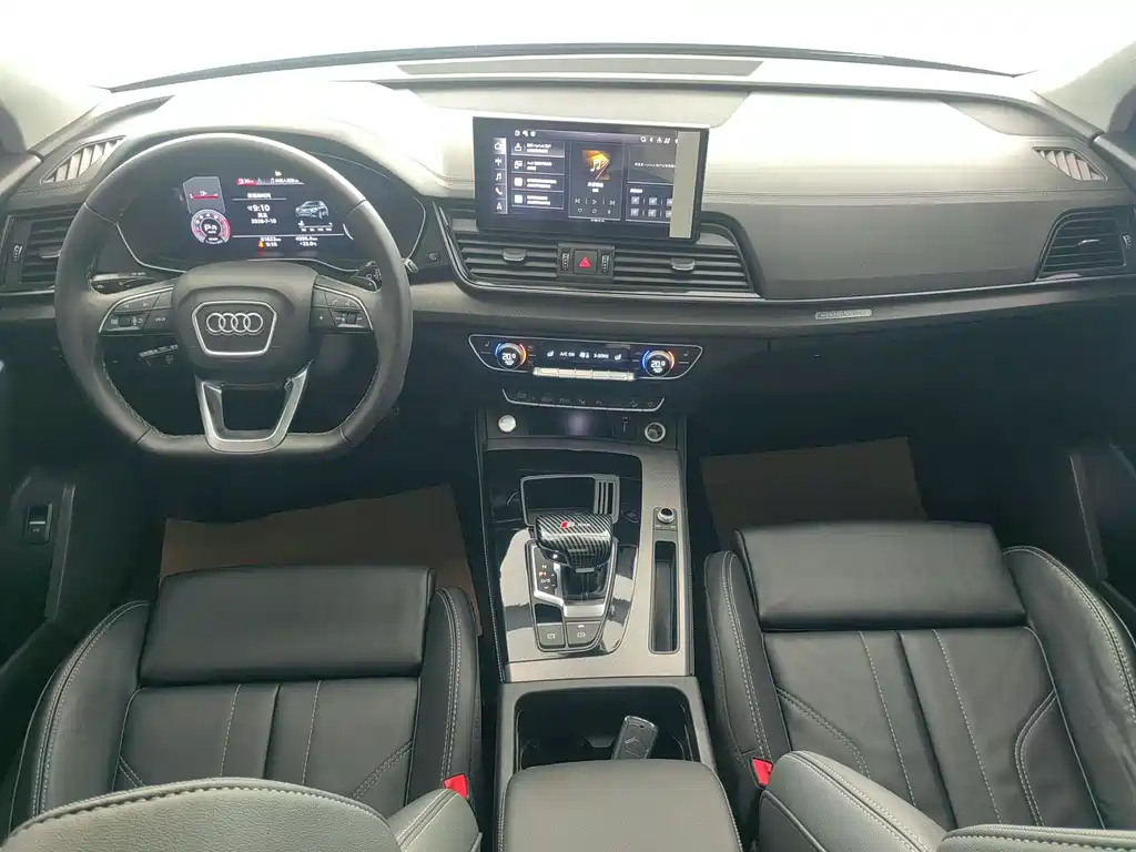 Audi Q5L 2022 facelift 40T luxury and dynamic model купить на сайте DeffCars