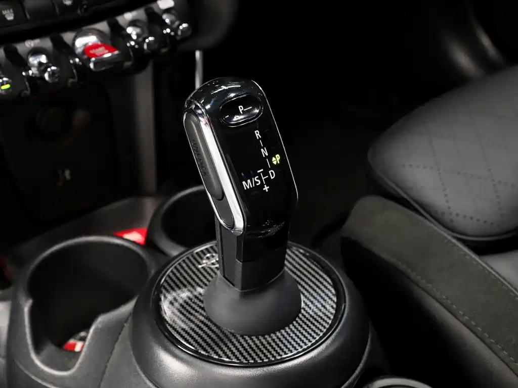 MINI 2023 facelift 2.0T COOPER S Artist купить на сайте DeffCars