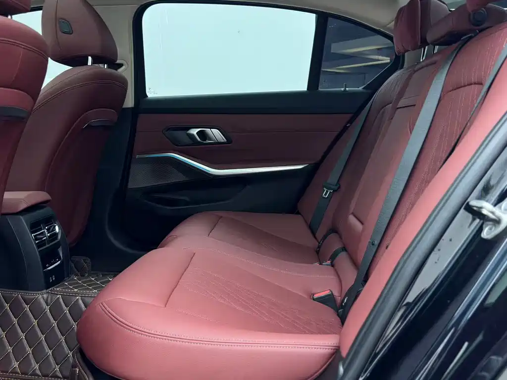 BMW 3 Series 2023 325Li M Sports Package купить на сайте DeffCars