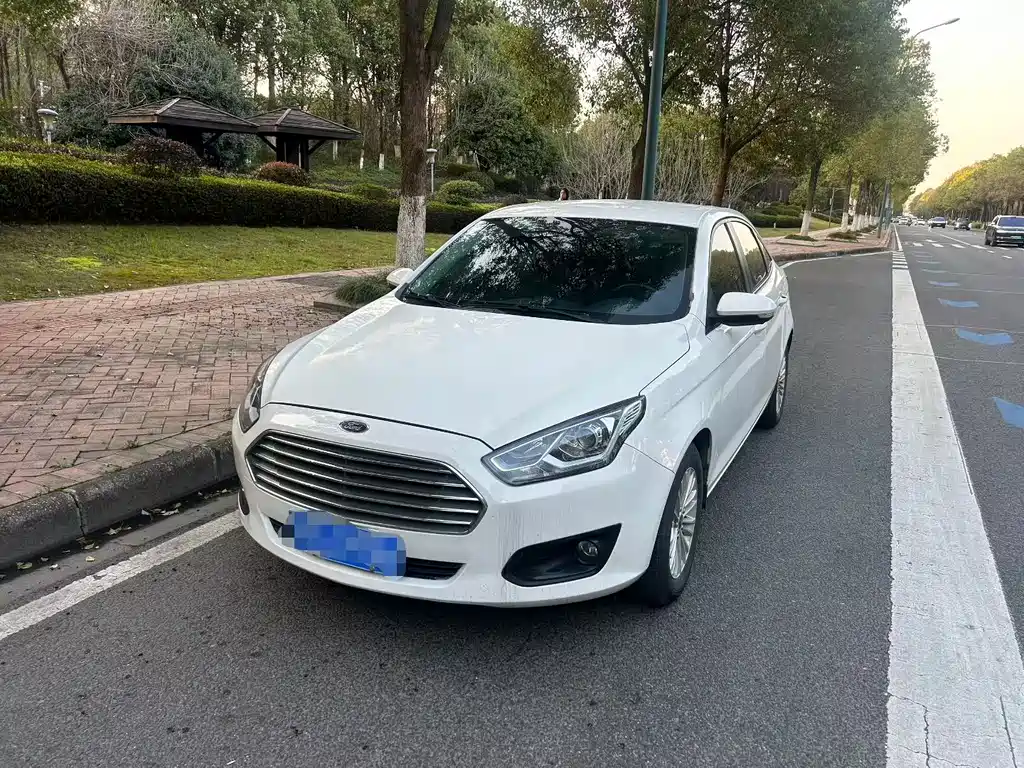 Forex 2017 1.5L automatic comfort model купить на сайте DeffCars