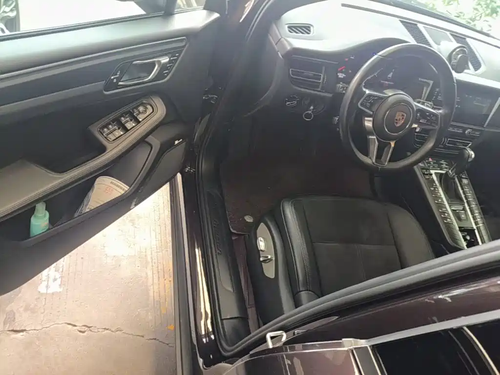 Macan 2021 Macan 2.0T купить на сайте DeffCars