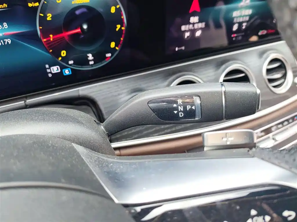 Mercedes-Benz E-Class 2023 facelift E 300 L sports luxury model купить на сайте DeffCars