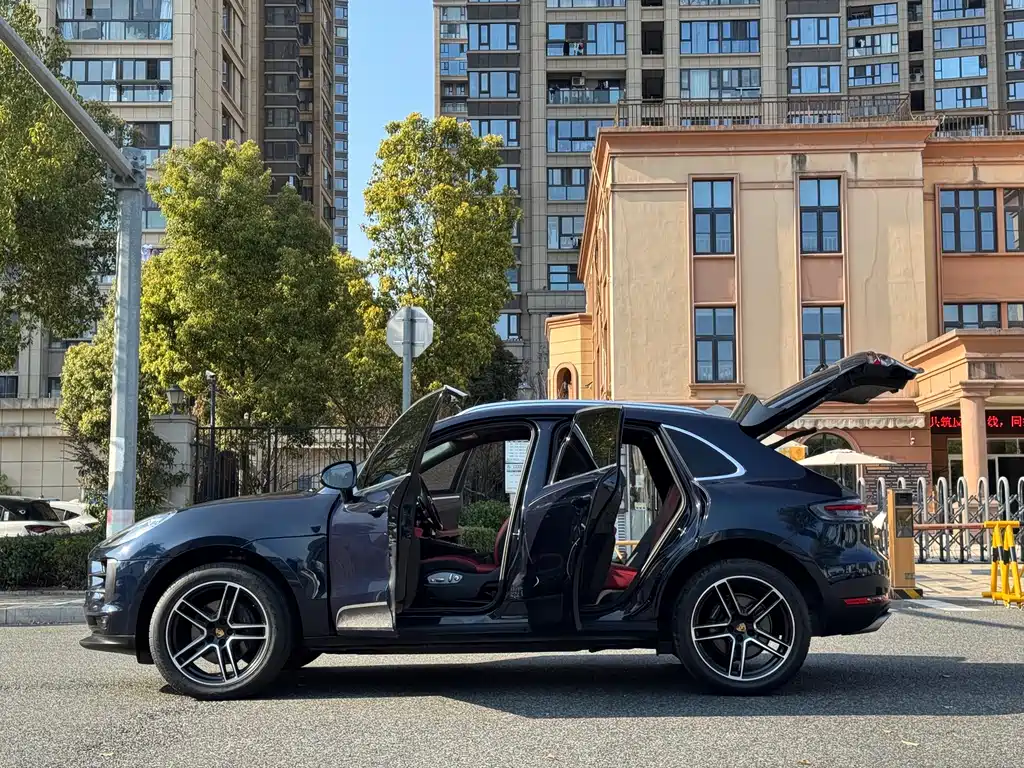 Macan 2021 Macan 2.0T купить на сайте DeffCars