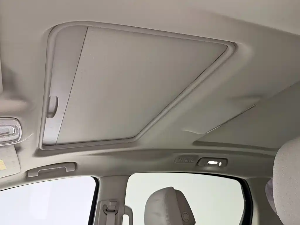 Buick GL8 2023 ES Lu Zun Comfort Type купить на сайте DeffCars