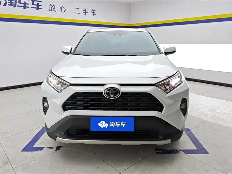 RAV4 Rongfang 2021 2.0L CVT two-wheel drive fashion PLUS version купить на сайте DeffCars