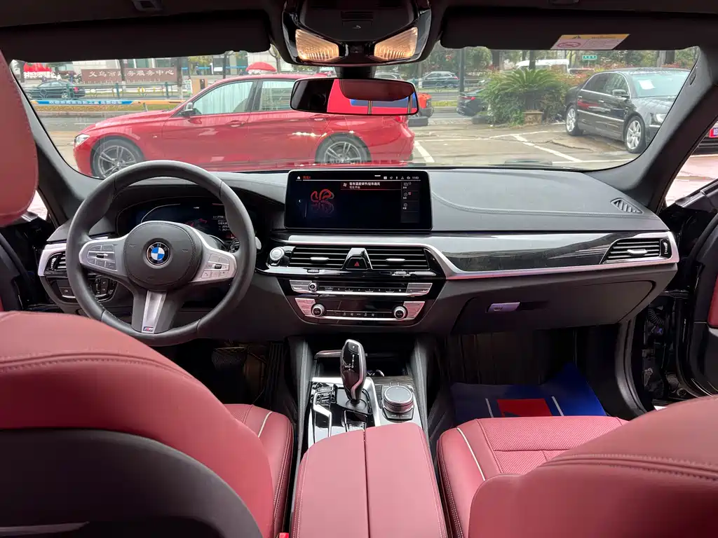 BMW 5 Series 2022 facelift 525Li M Sports Package купить на сайте DeffCars