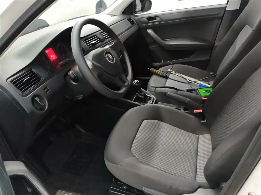 Santana 2021 1.5L Manual Fashion Edition купить на сайте DeffCars