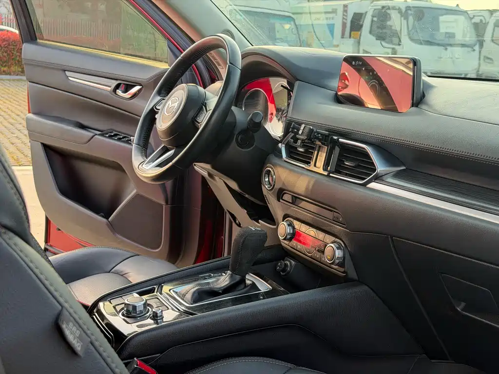 Mazda CX-5 2020 2.0L automatic two-wheel drive smart model купить на сайте DeffCars