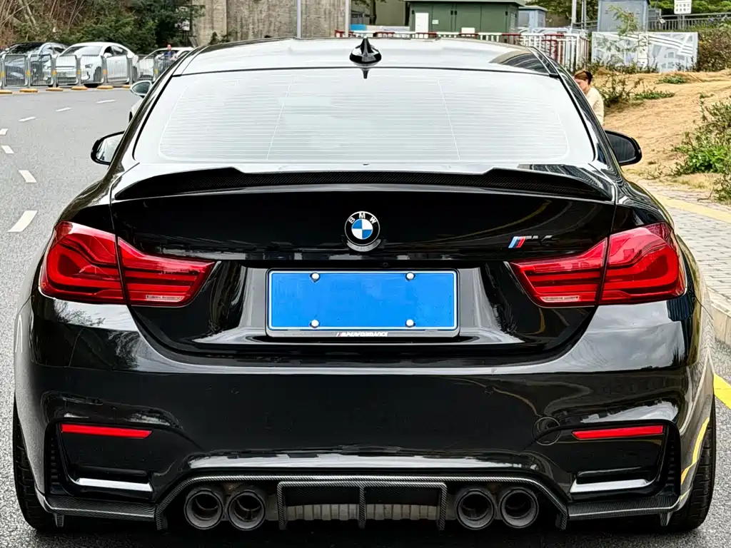BMW M4 2019 M4 Coupe Shadow Edition купить на сайте DeffCars
