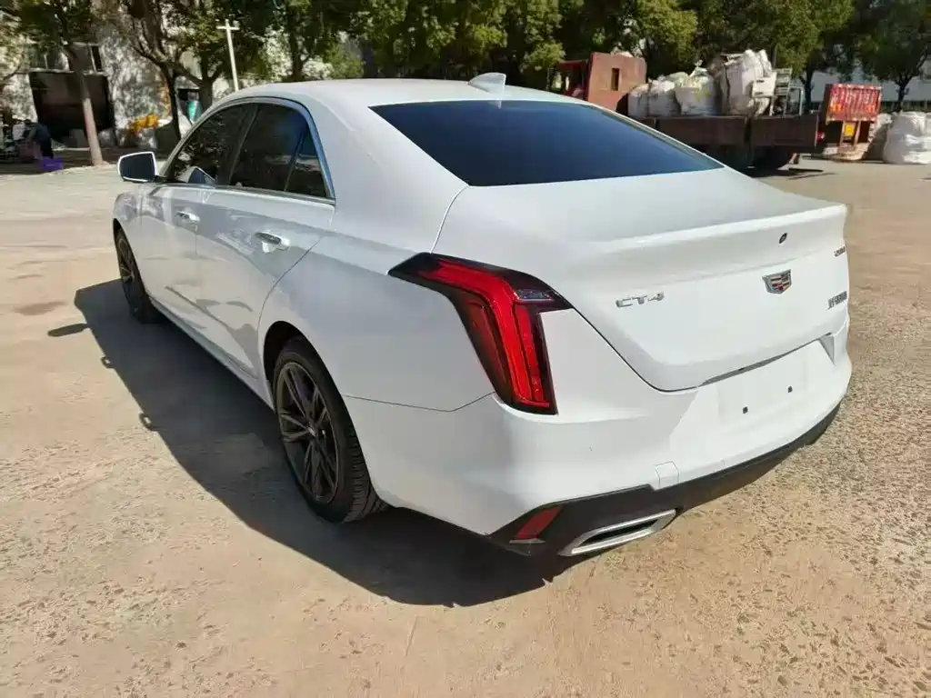 Cadillac CT4 2022 28T Fashion Model купить на сайте DeffCars