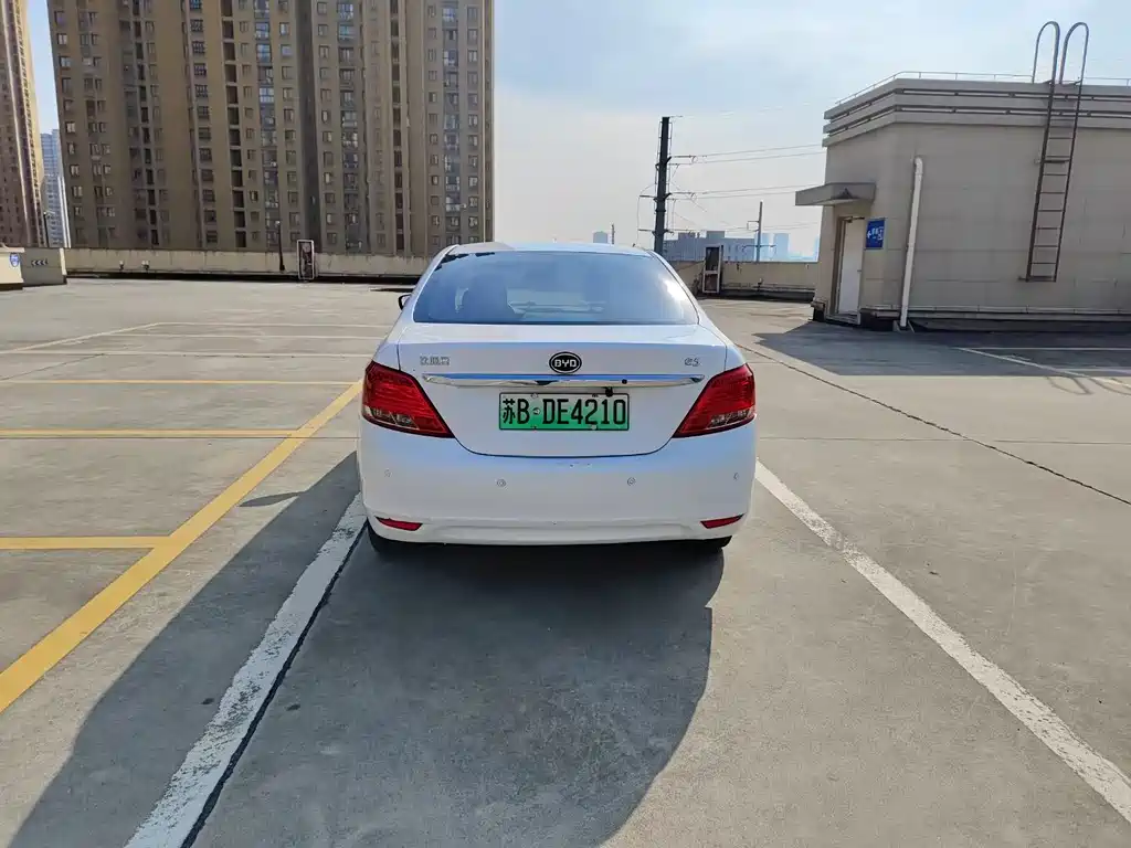 BYD e5 2017 300 Honor Type купить на сайте DeffCars