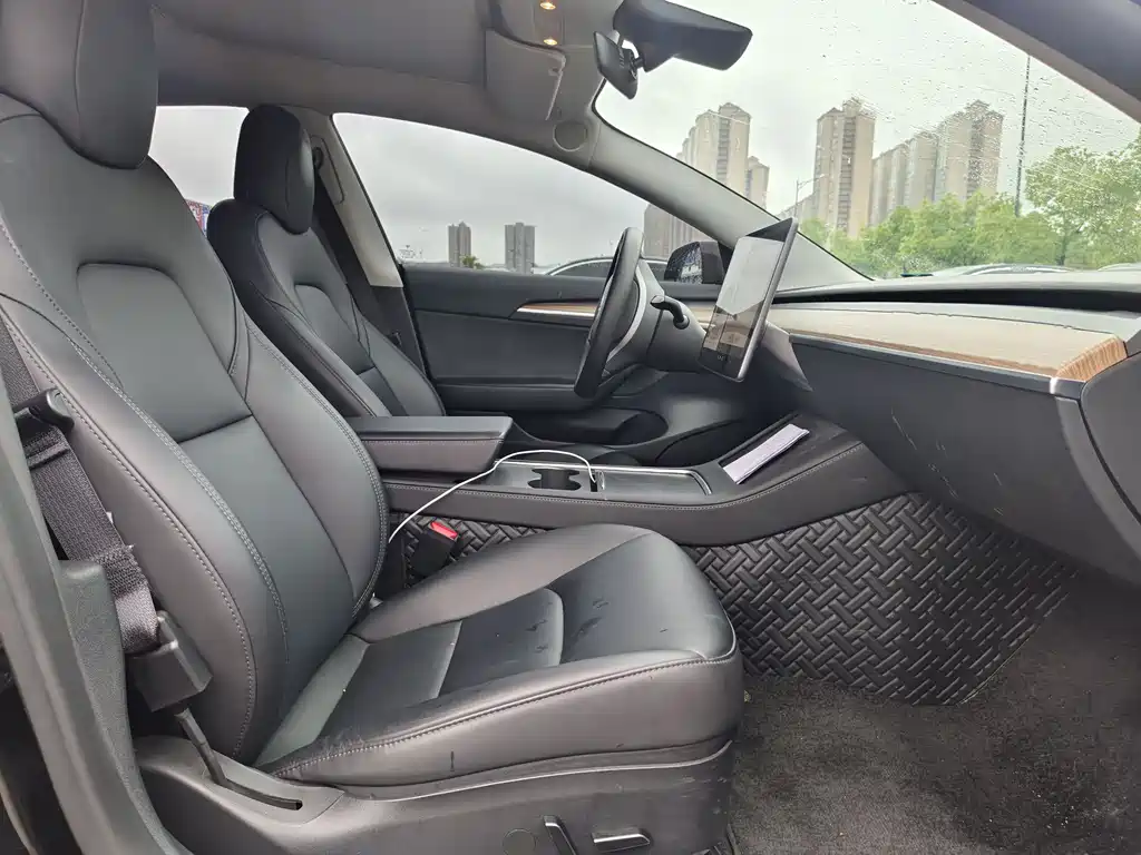 Model 3 2022 rear-wheel drive version купить на сайте DeffCars