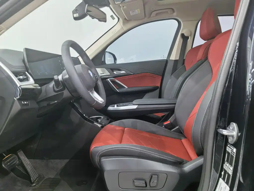 BMW X1 2023 sDrive25Li X Design Package купить на сайте DeffCars