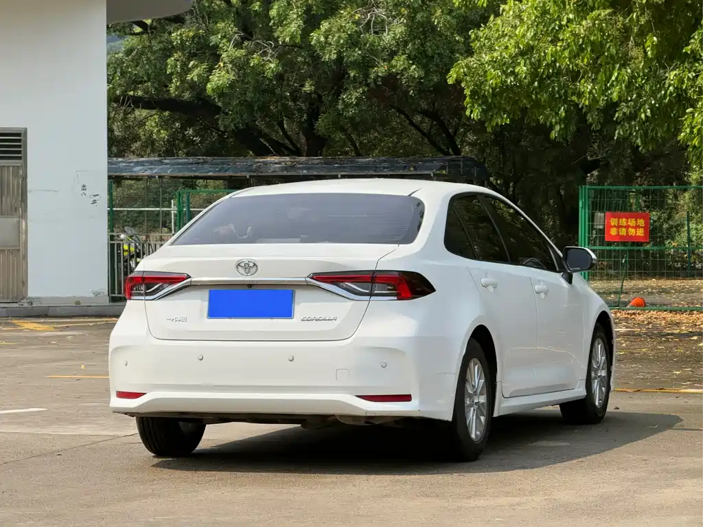 Corolla 2021 TNGA 1.5L CVT Pioneer Edition купить на сайте DeffCars