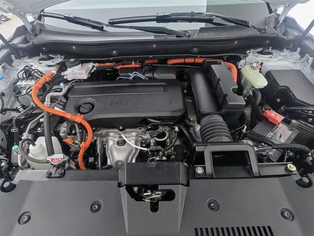 Honda CR-V 2023 2.0L e:HEV two-wheel drive smart version купить на сайте DeffCars