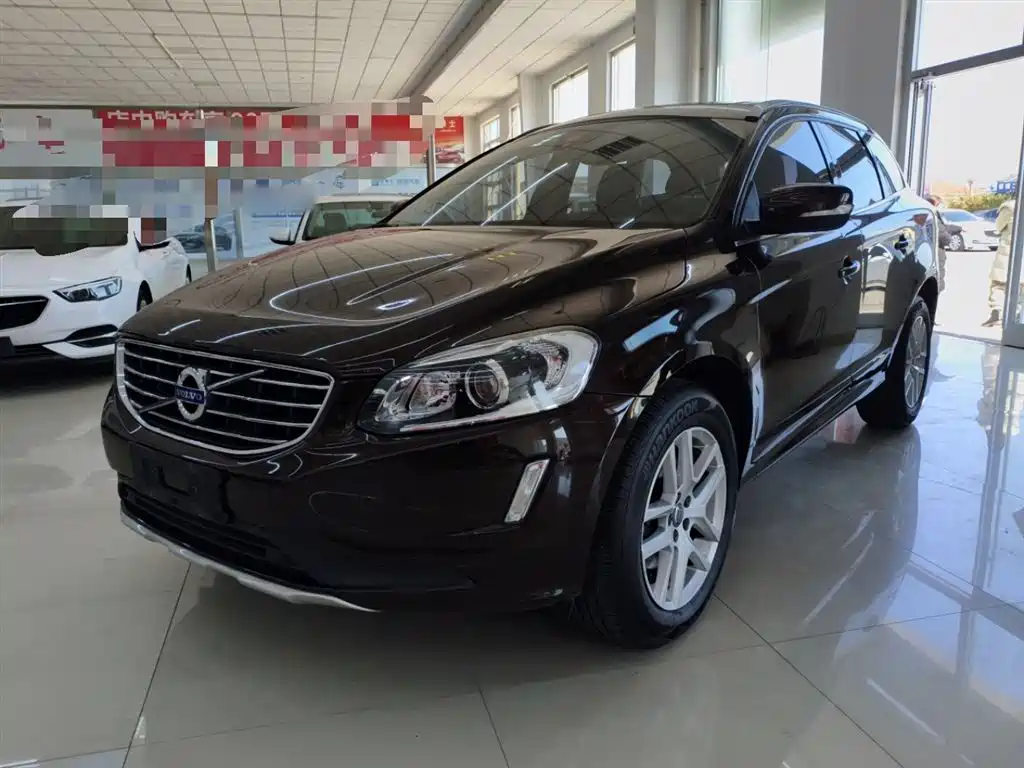 Volvo XC60 2017 T5 AWD Smart Edition купить на сайте DeffCars