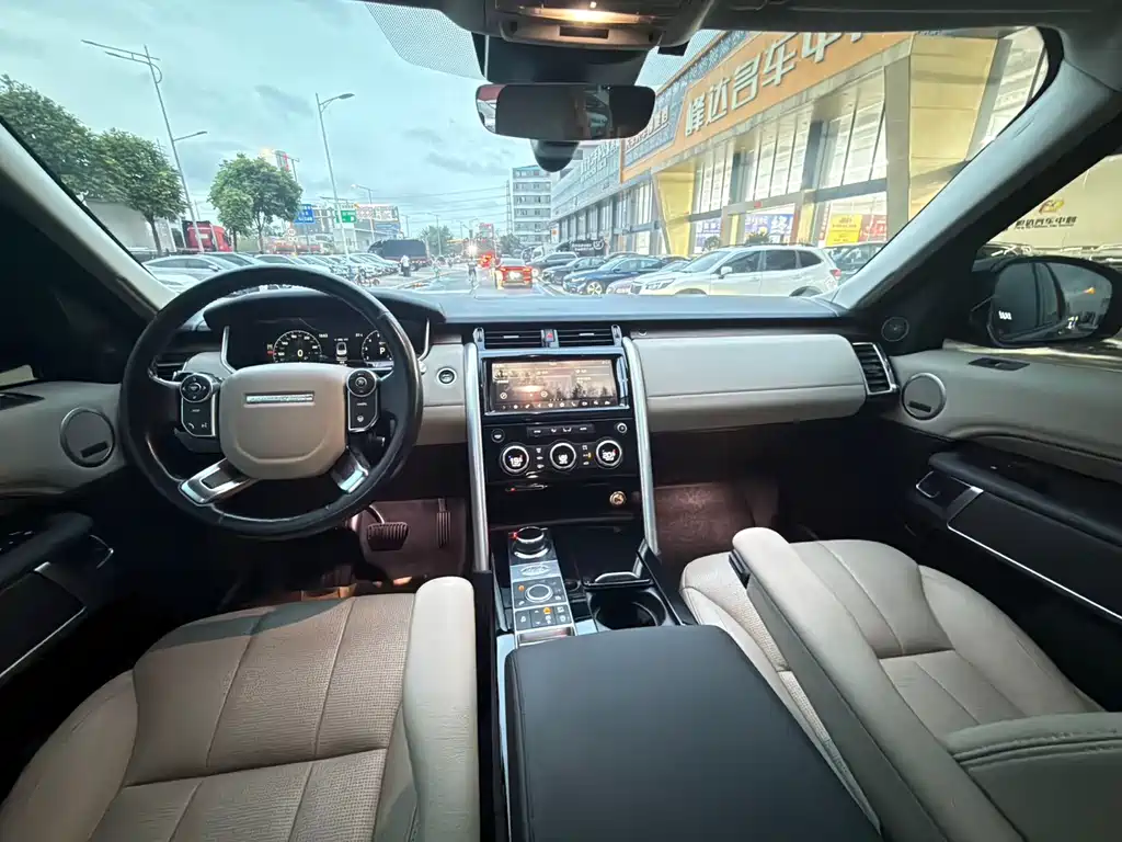 Discover 2017 3.0 SC V6 HSE купить на сайте DeffCars