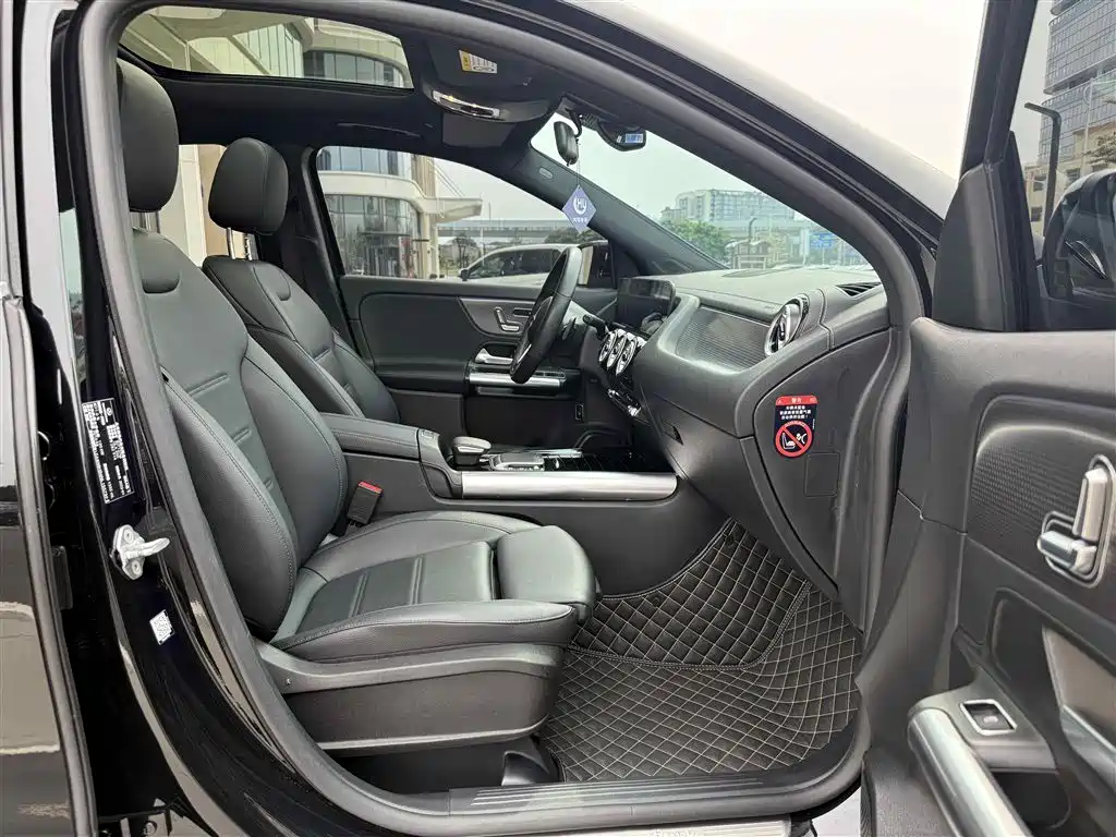 Mercedes-Benz GLA 2022 GLA 200 купить на сайте DeffCars
