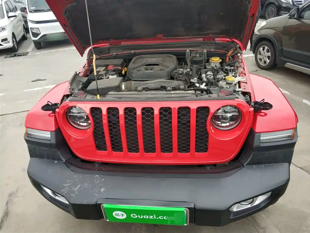 Wrangler New Energy 2021 Four-door 2.0T 4xe Sahara купить на сайте DeffCars