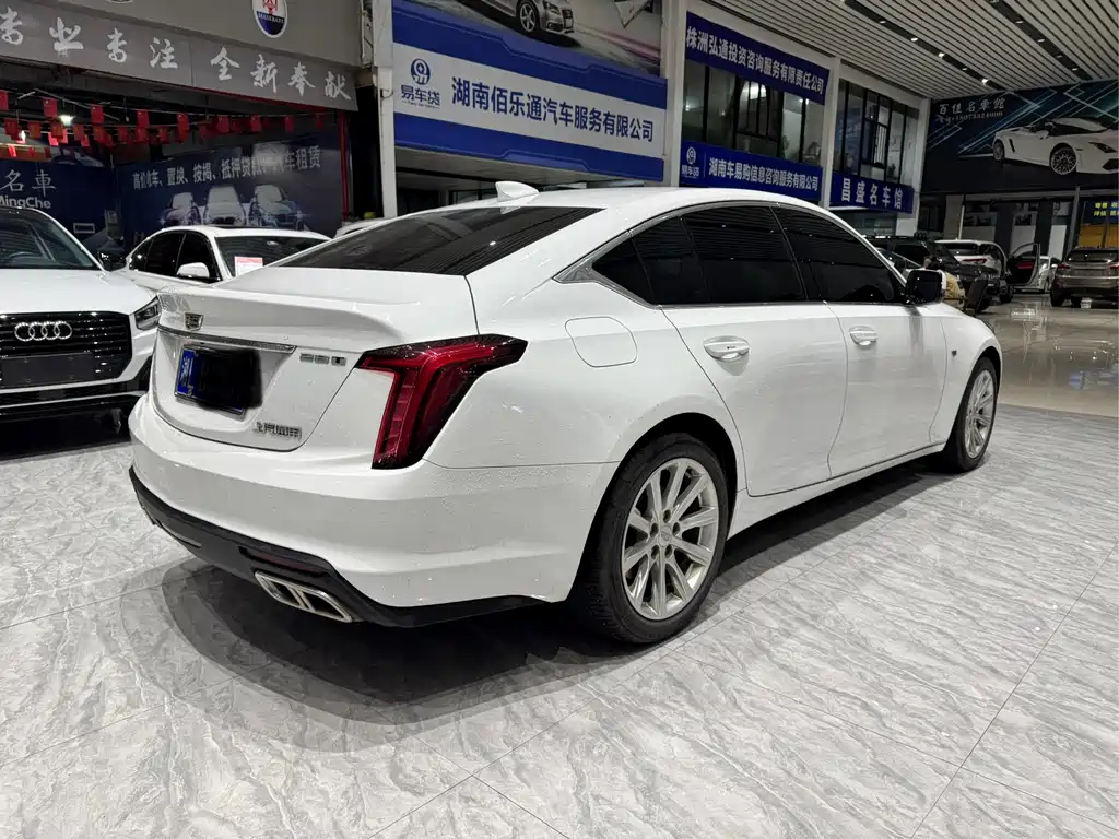 Cadillac CT5 2022 28T luxury model купить на сайте DeffCars