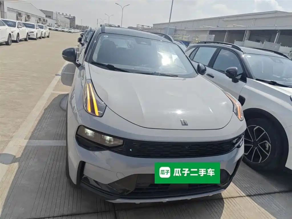 Lynk & Co 01 2023 1.5TD EM-F PM купить на сайте DeffCars