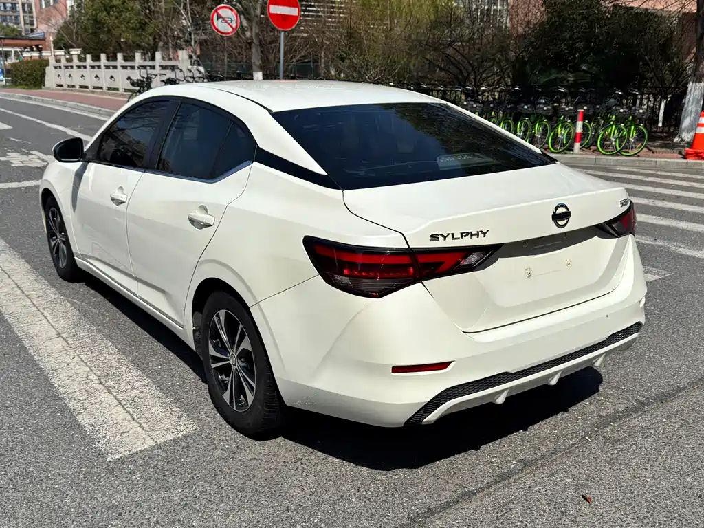 Sylphy 2021 1.6L XL CVT Enjoy Edition купить на сайте DeffCars