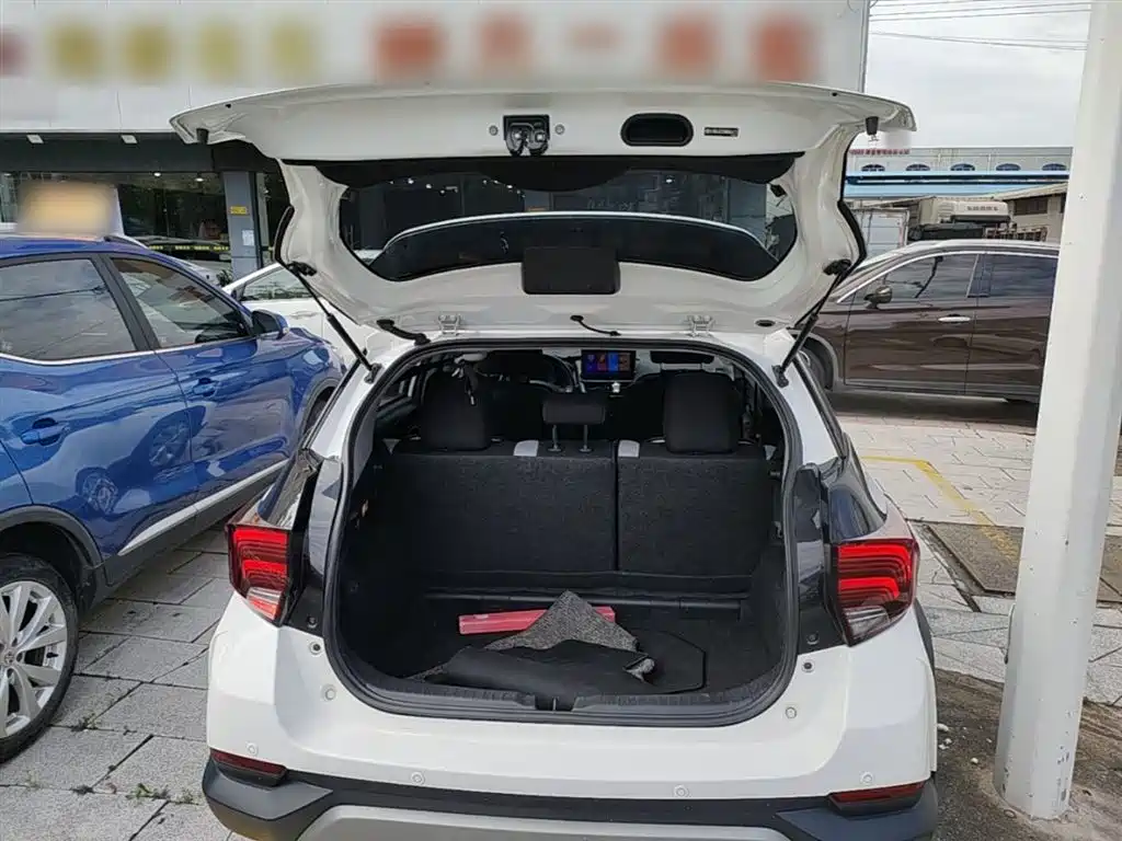 YARiS L Zhixuan 2021 Zhixuan X 1.5L CVT leading version купить на сайте DeffCars