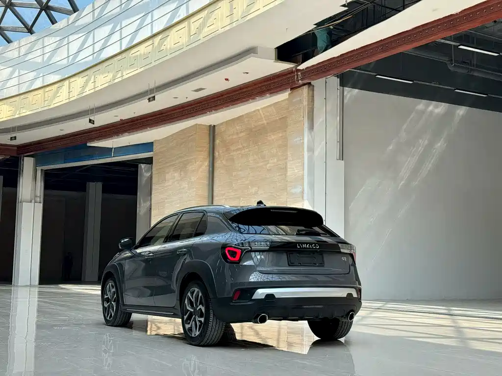 Lynk & Co 02 2019 1.5T DCT two-wheel drive Pro version National VI купить на сайте DeffCars