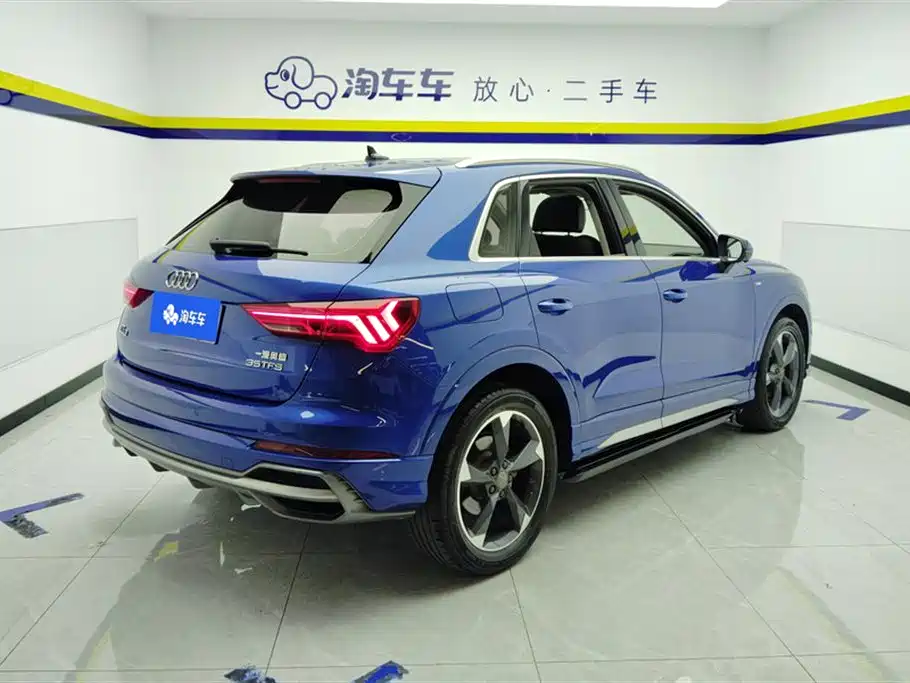 Audi Q3 2021 35 TFSI Fashionable and Dynamic купить на сайте DeffCars
