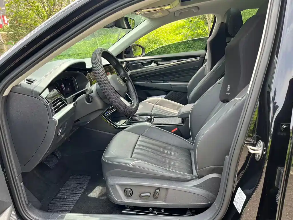 Passat 2023 facelift 330TSI Star Elite Edition купить на сайте DeffCars