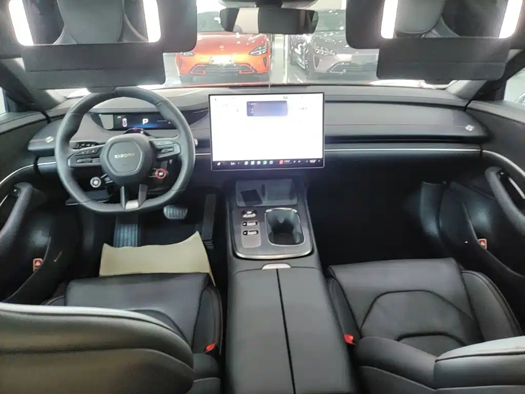 Xiaomi SU7 2024 rear-drive ultra-long battery life high-end smart driving Pro version купить на сайте DeffCars