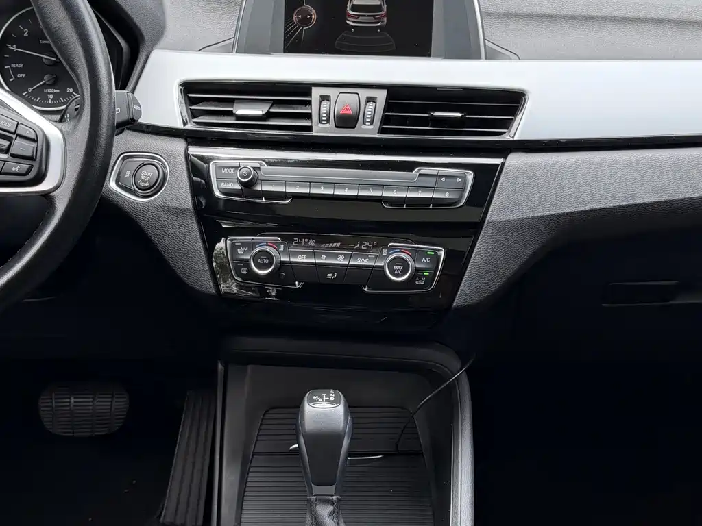 BMW X1 2018 sDrive18Li Fashion Model купить на сайте DeffCars