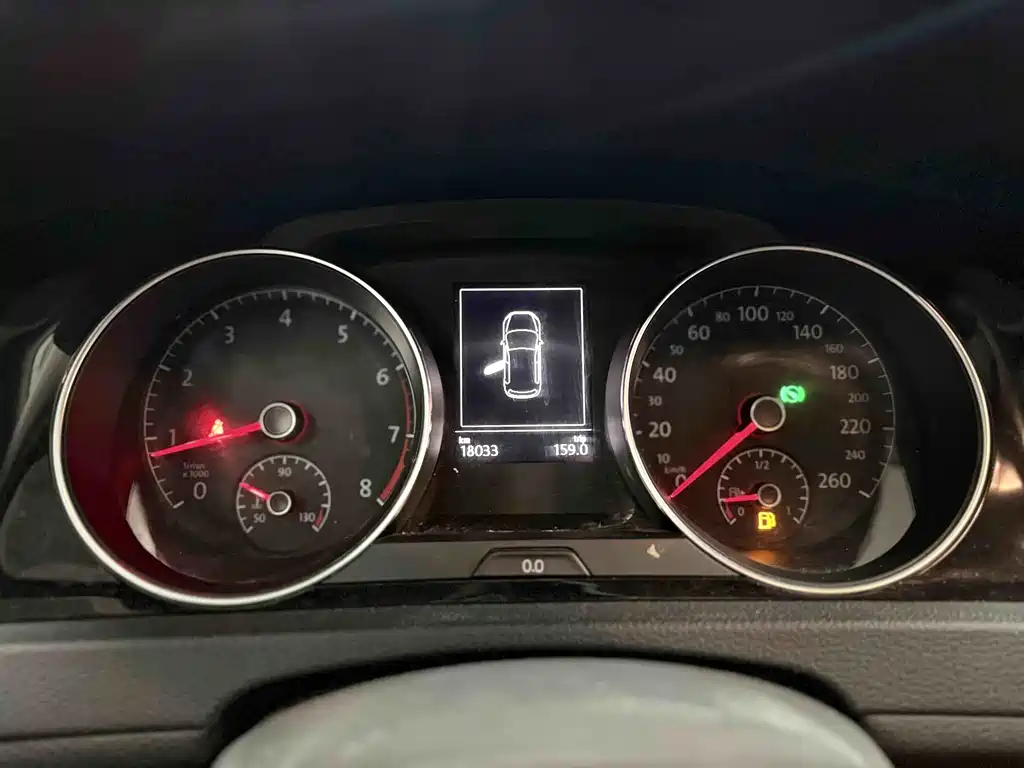 Golf 2018 1.6L automatic fashion model купить на сайте DeffCars